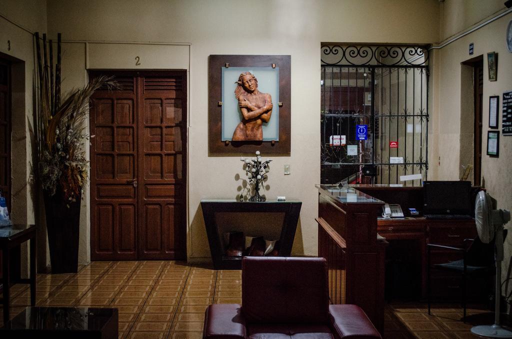 Hotel Posada San Pablo Гуадалахара Екстериор снимка